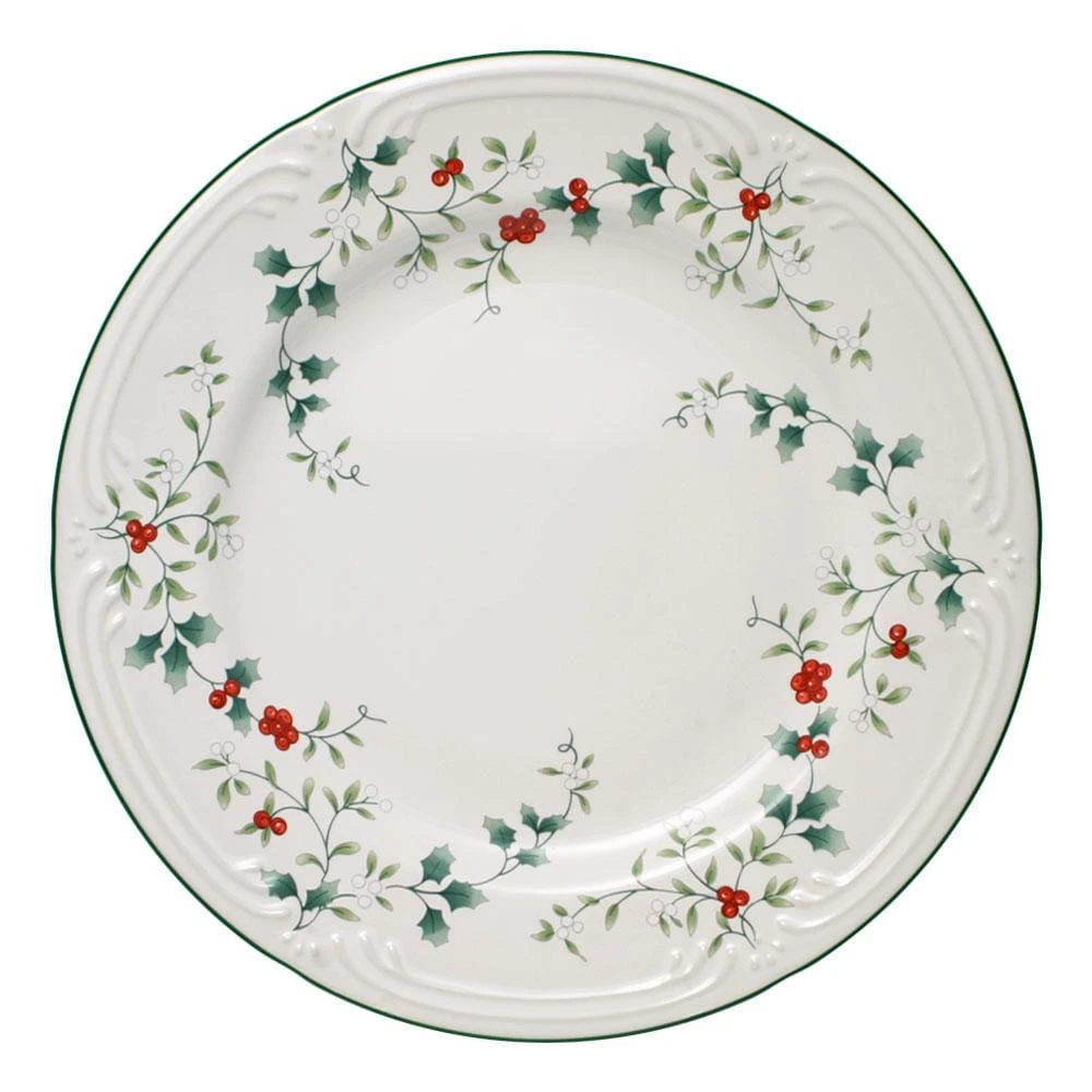 Winterberry® Dinner Plate 3 Winterberry® Dinner Plate