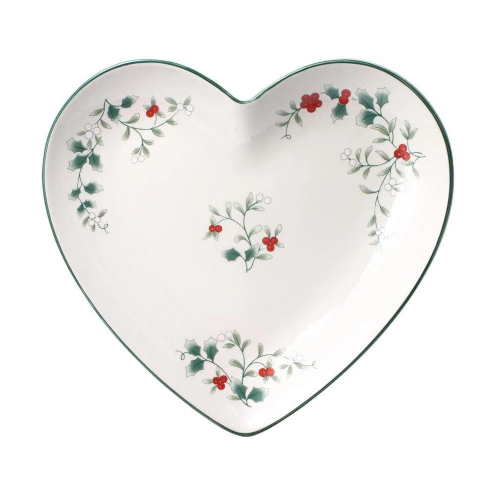 Winterberry® Heart Platter 3 Winterberry® Heart Platter